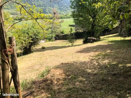 terrain agricole pour chevaux ou loisir potager