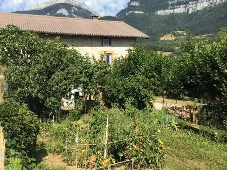 loue t2 80 m2 à pommiers la placette