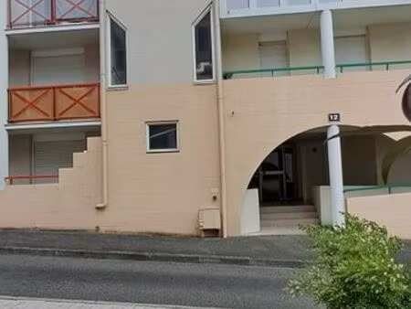 exclusivite billere  t2 avec balcon/terrasse cave et parking sécurisé en sous-sol