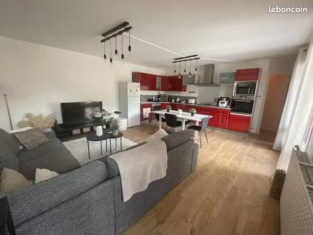 appartement t4 79m2