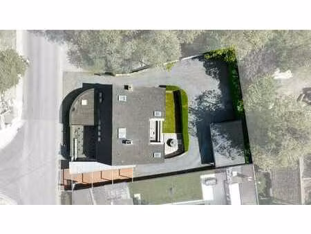 ensemble immobilier mixte résidentiel et professionnel
