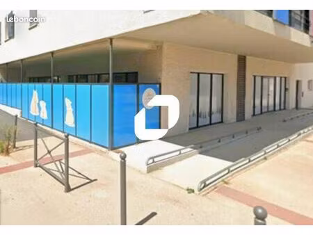 bureau 197 m²