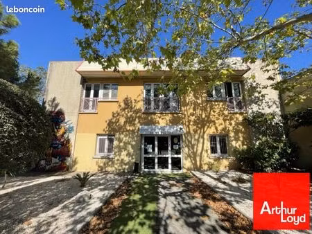 bureaux 460 m²