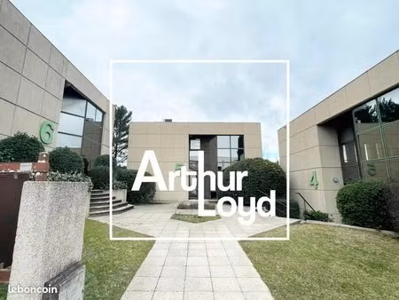 bureaux 150 m²
