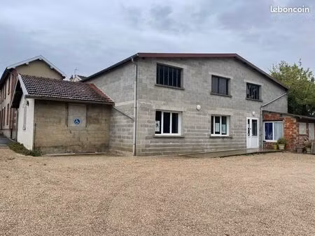 vitry le françois local dépôt bureaux et parking