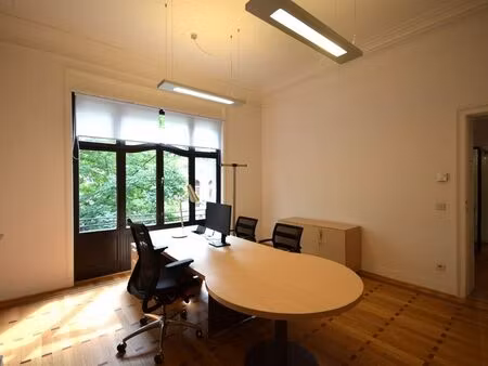 bien professionnel à louer à bruxelles € 2.625 (lo3qq) - wolff real estate | zimmo