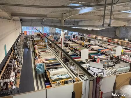 local commercial 886 m²