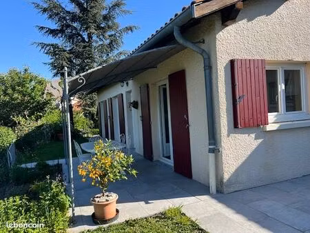 maison plain-pied 105 m² au calme avec piscine et vue – 30 min lyon