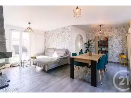 maison 7 pièces 116 m²