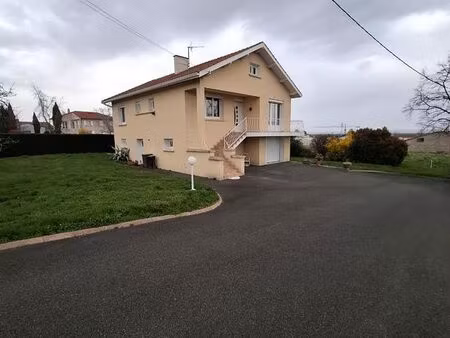 maison montbrison 42600