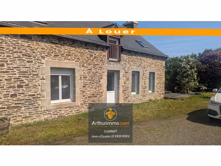 location maison 4 pièces 137 m² à saint-hervé (22460)