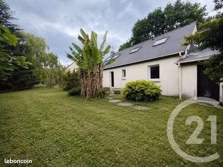 maison 6 pièces 135 m²