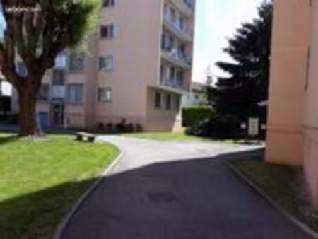 location f3 fontaine  copro privée