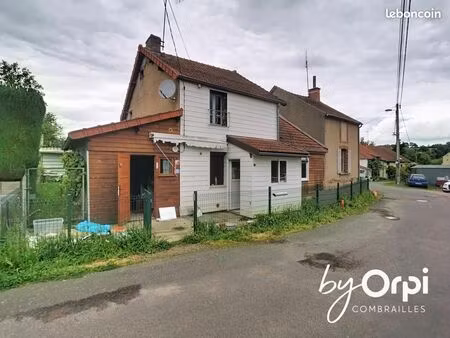 maison 2 pièces 84 m²