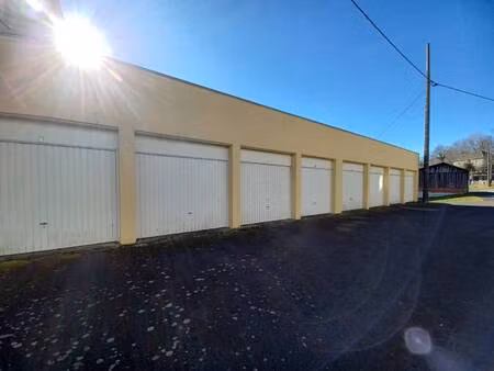 parking à louer