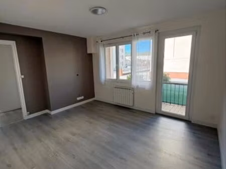 t3 entièrement rénové