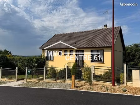 pavillon plain-pied avec véranda au calme