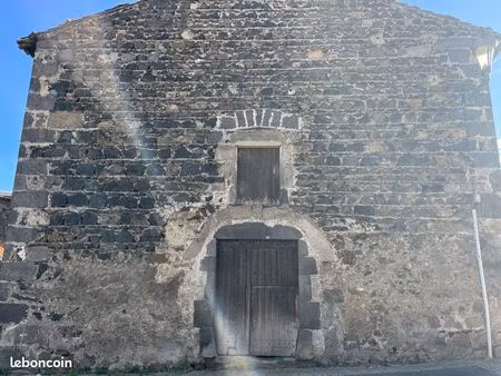 grange ancienne sur orcines
