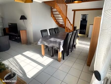 maison 6 pièces de 114m²