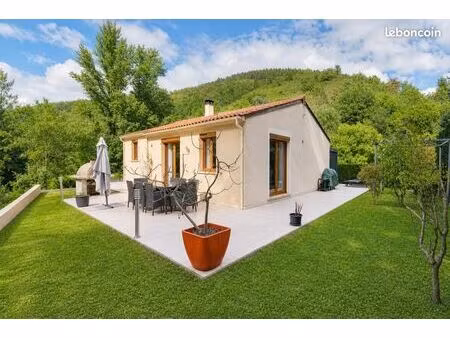maison 6 pièces 147 m²