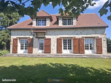 maison 6 pièces 170 m²