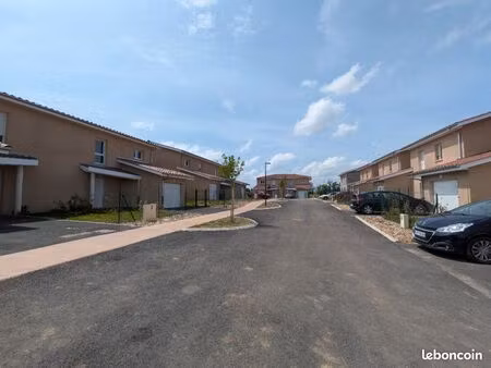 terrain 500 m² garnerans