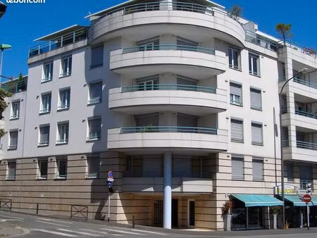 cl-fd à la limite de chamalières  meublé 32m²+parking+cave