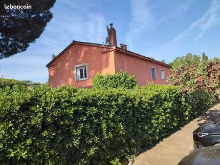 grand appartement avec jardin indépendant au calme 83310 cogolin