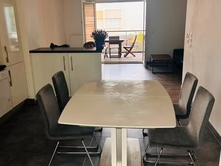 beau 3 pièces traversant avec 2 terrasse