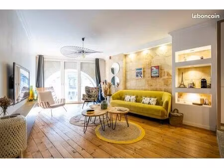 appartement proche place du palais place de la bourse