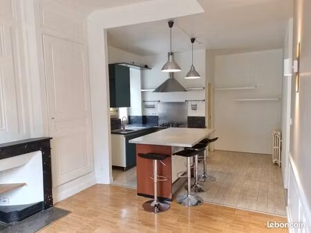 loue appartement 3 pièces de 50 m² à montluel