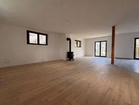 location appartement t4 neuf - plomeur