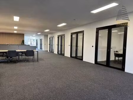 location meublée - bureau sint-laureins-berchem - 99 €/mois