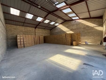 local 500 m² pontpoint