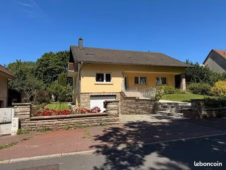 maison 8 pièces 182 m²