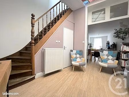 maison 4 pièces 115 m²