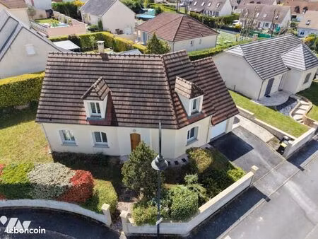 maison 7 pièces 137 m²