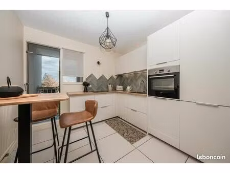 t4 trespoey -lumineux  balcon  garage et parking