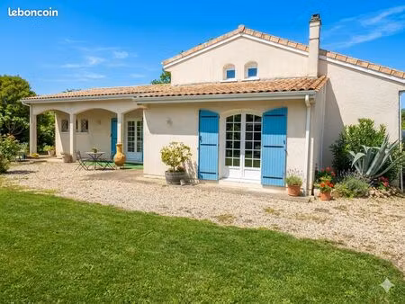 ? rare à pompignac : maison de caractère rénovée (170 m²) + appartement indépendant