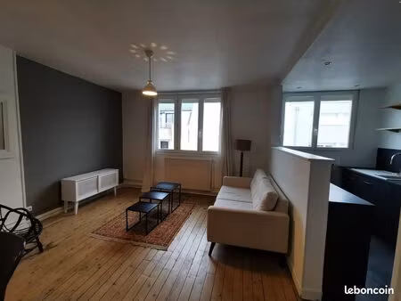 appartement meublé 56 m² – rue du barbâtre  reims 740