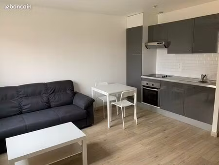 louer – appartement meublé lumineux avec box garage fermé – reims (secteur clairmarais / r
