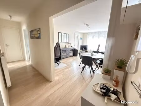 appartement 3 pièces 62 m²