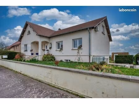 baisse de prix a vendre  spacieuse maison familiale (300m) aux portes de la nature  idéale