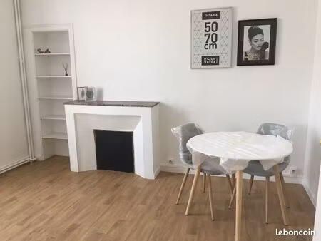 magnifique t2 meublé – emplacement idéal  prêt à vous accueillir