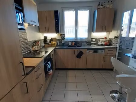 appartement à vendre - clermont - 78m² + place parking privative