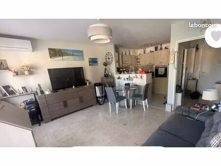 particulier vend t2 47 m² – toulon ouest - investissement locatif ou premier achat