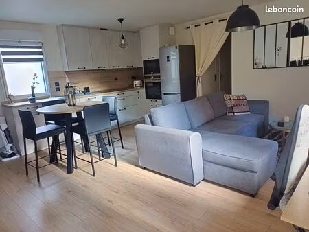 appartement 2 pièces 48 55 m² + stationnement garage au sous sol