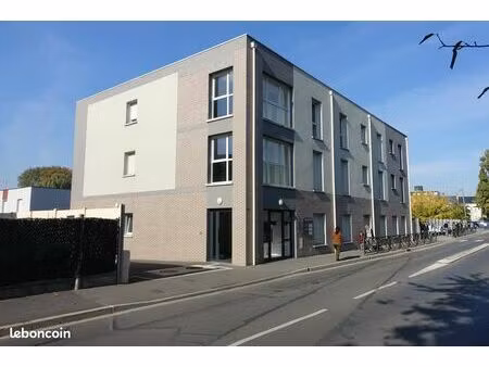 loue bureau 24 m2 à reims