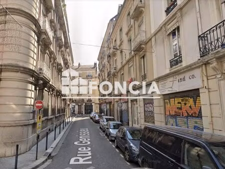 location - local commercial - 37 m² - 7 200 /an hc ht -