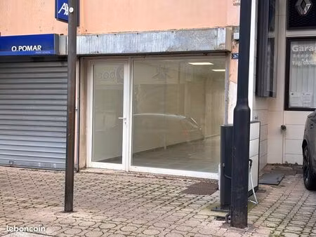 local commercial